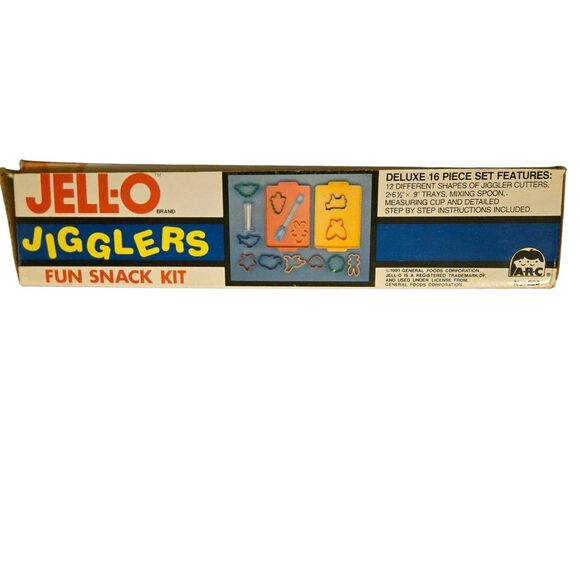 Vintage Jell-O Jigglers Fun Snack Kit Kids Set With Box - Picture 2 of 5